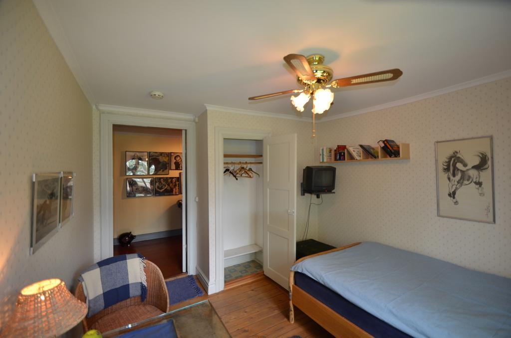 Hotel Broby Gard Märsta Zimmer foto